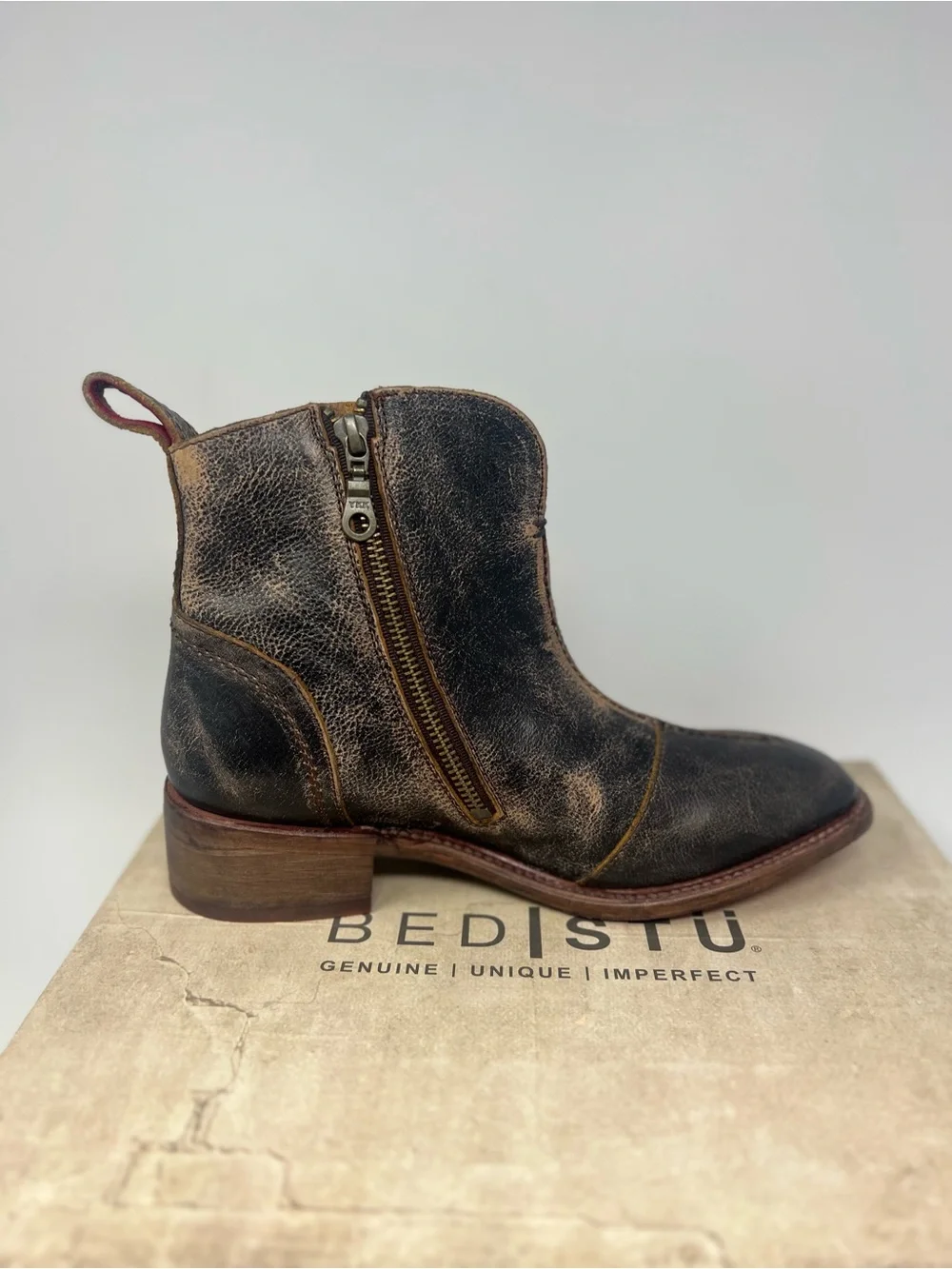 BedStu Tabitha Leather Boots Size 10